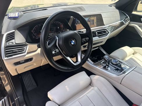Used 2022 BMW X5 sDrive40i w/ Premium Package RWD image 17