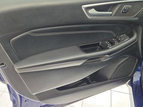 Used 2015 Ford Edge Titanium w/ Equipment Group 301A image 21
