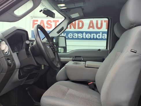 Used 2016 Ford F250 XLT AWD/4WD image 9
