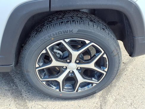 Certified 2024 Jeep Compass Limited AWD/4WD image 24