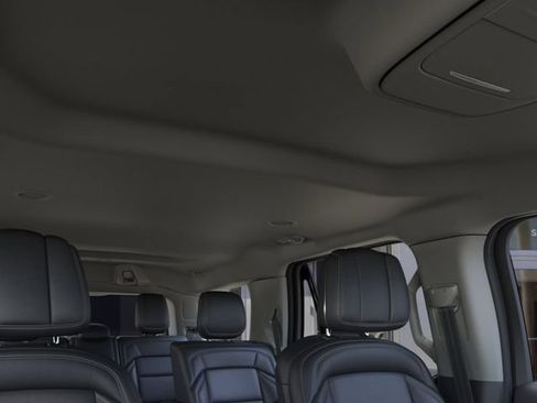 New 2026 Lincoln Navigator Premiere AWD/4WD image 51