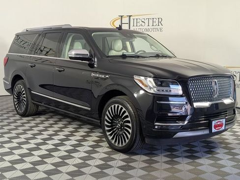 Used 2021 Lincoln Navigator L Black Label image 2