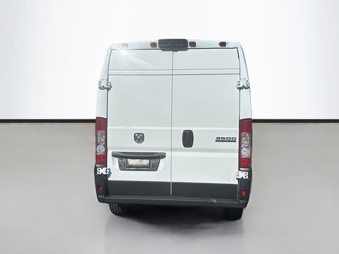 Used 2025 RAM ProMaster 3500 w/ Convenience Group FWD image 4