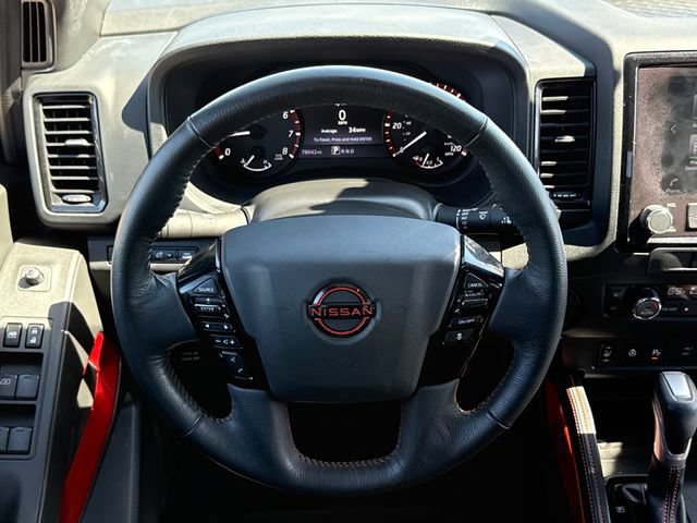 Used 2022 Nissan Frontier Pro-X RWD image 14