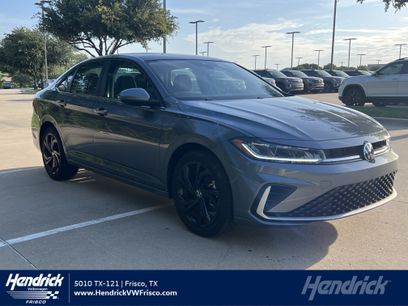 Certified 2025 Volkswagen Jetta SE w/ Sunroof Package