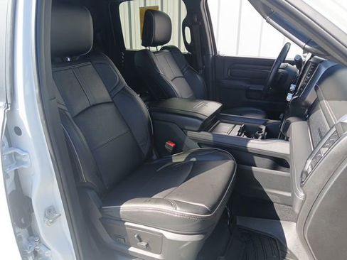 Used 2023 RAM 3500 Limited image 35