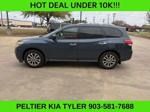 Used 2015 Nissan Pathfinder SV image 6