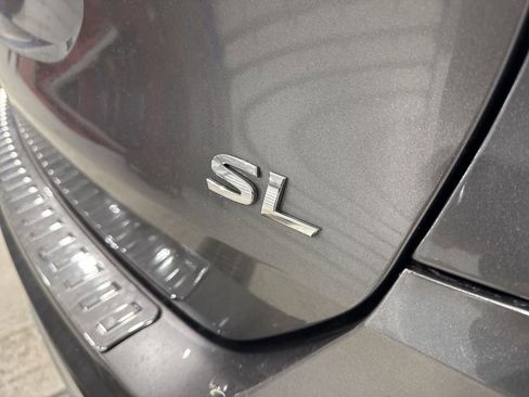 Used 2017 Nissan Rogue SL w/ SL Premium Package FWD image 8