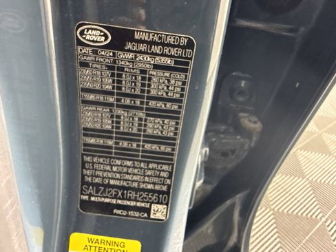 Used 2024 Land Rover Range Rover Evoque S AWD/4WD image 23