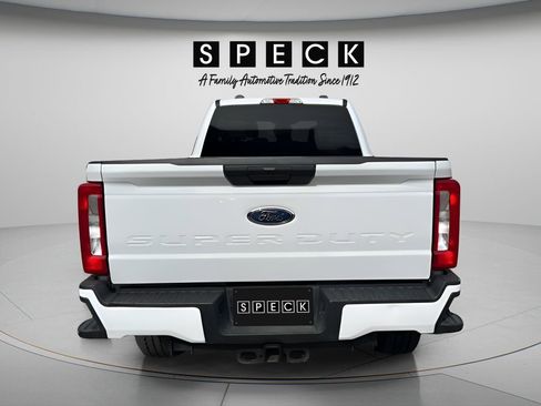 Used 2024 Ford F350 XLT AWD/4WD image 4