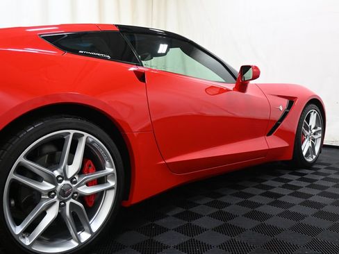 Used 2019 Chevrolet Corvette Stingray Coupe w/ 1LT RWD image 20