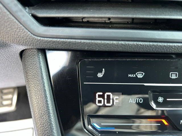 Used 2025 Volkswagen Jetta Sport FWD image 36