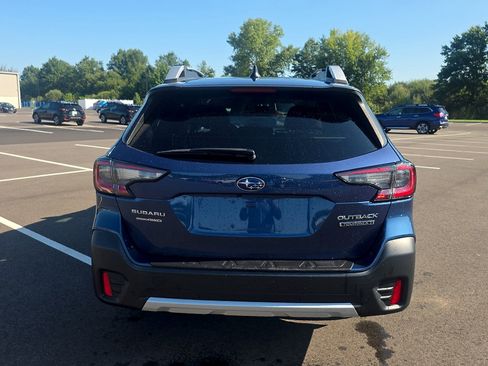 Used 2022 Subaru Outback Touring XT AWD/4WD image 5