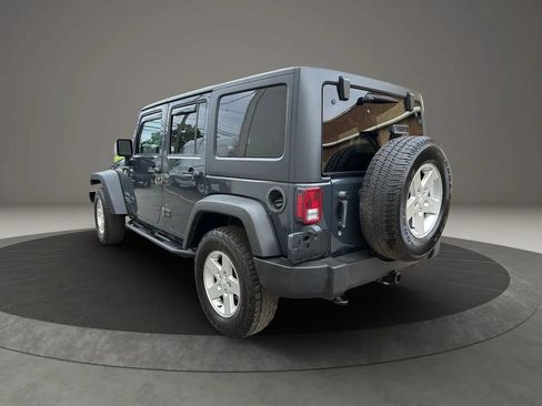 Used 2017 Jeep Wrangler Unlimited Sport w/ Quick Order Package 23S AWD/4WD image 7
