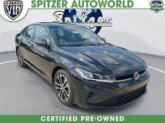 Used 2025 Volkswagen Jetta Sport FWD video 1