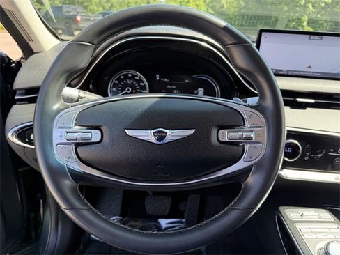 Used 2023 Genesis GV70 2.5T image 15