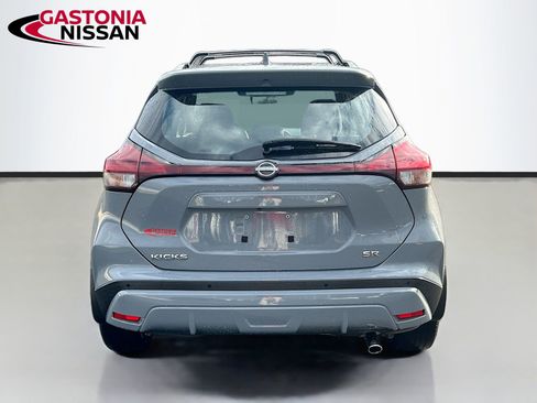 Used 2022 Nissan Kicks SR w/ Interior Electronics Package image 7