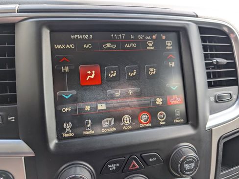 Used 2017 RAM 1500 Big Horn image 28