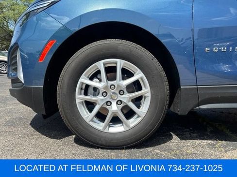 Certified 2024 Chevrolet Equinox LT w/ LPO, Floor Liner Package FWD image 5