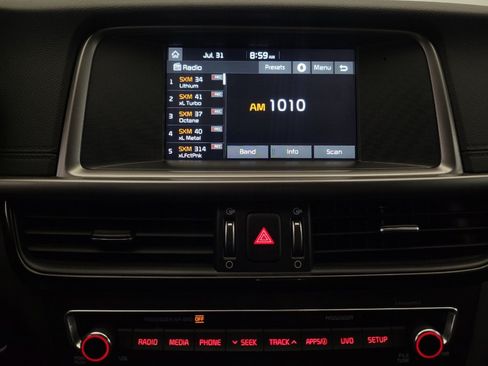 Used 2018 Kia Optima S FWD image 25