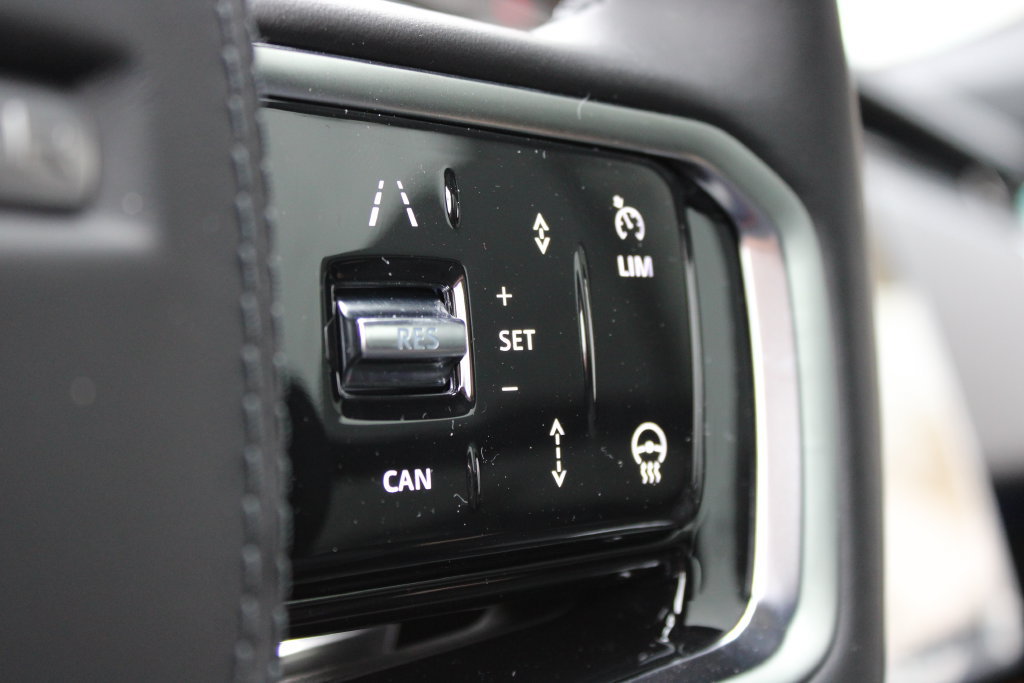 New 2027 Land Rover Range Rover Sport SE AWD/4WD image 22