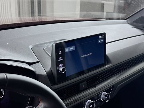 Used 2025 Honda CR-V Sport image 12