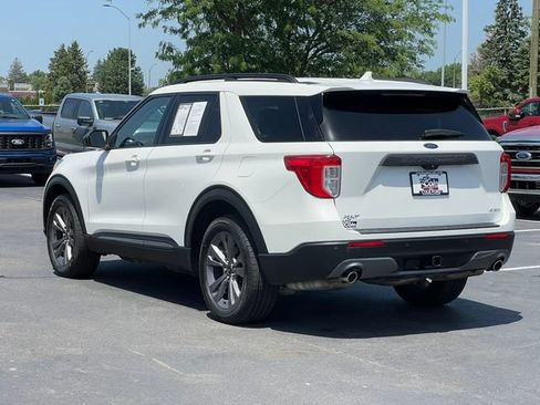 Certified 2023 Ford Explorer XLT w/ Equipment Group 202A AWD/4WD image 12