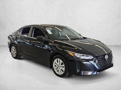 Used 2024 Nissan Sentra S FWD image 3