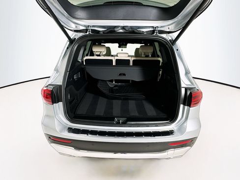 Used 2024 Mercedes-Benz GLB 250 image 28