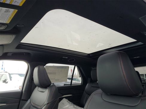 New 2026 Ford Explorer ST-Line image 10