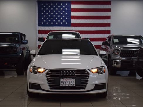 Used 2017 Audi A3 e-tron Premium FWD image 2