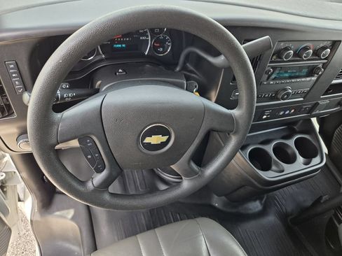 Used 2021 Chevrolet Express 2500 w/ Driver Convenience Package RWD image 29