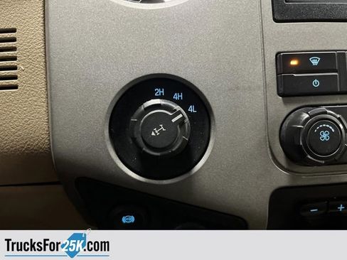 Used 2015 Ford F350 XLT w/ Snow Plow Prep Package image 18