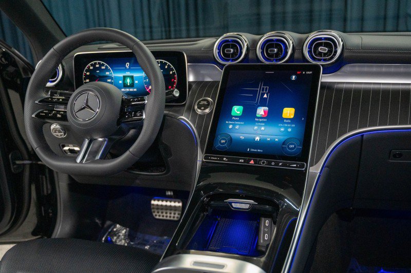 New 2027 Mercedes-Benz GLC 300 4MATIC image 16