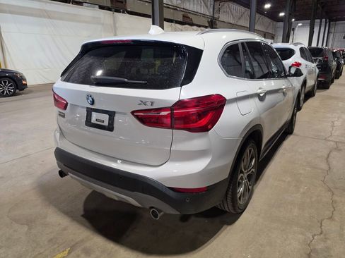 Used 2017 BMW X1 xDrive28i AWD/4WD image 2