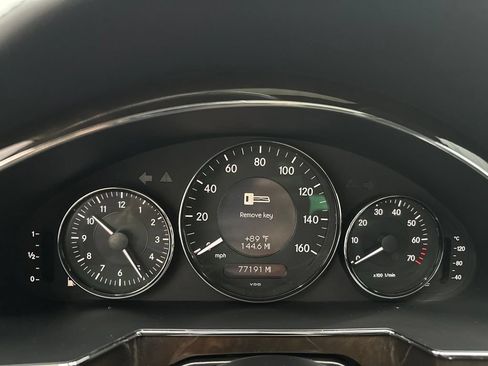 Used 2007 Mercedes-Benz CLS 550 image 15