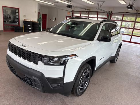New 2026 Jeep Cherokee Laredo AWD/4WD image 3
