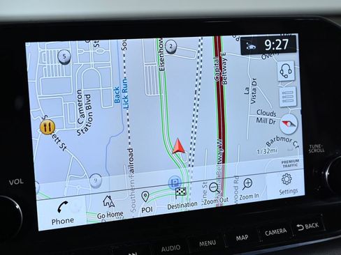 Used 2021 Nissan Rogue SL w/ Premium Package image 16