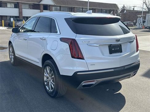 Certified 2022 Cadillac XT5 Premium Luxury image 8