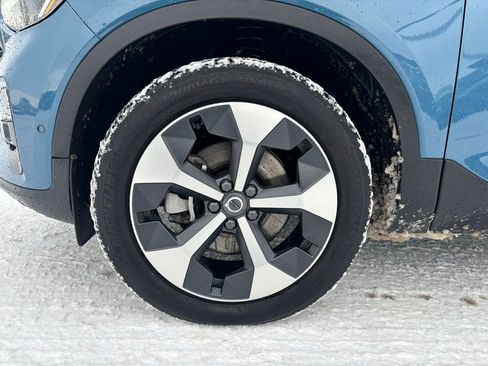 Certified 2023 Volvo XC40 B5 Plus w/ Driver Assist Package image 27