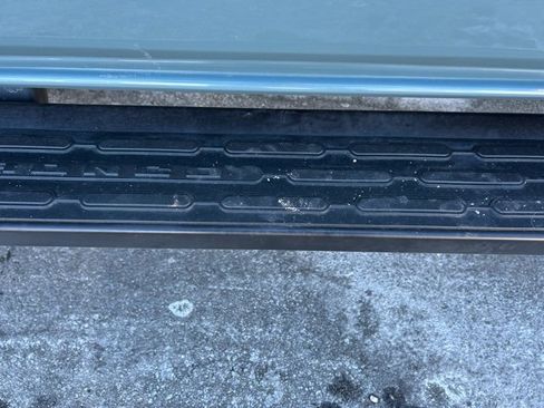 Used 2023 Ford Bronco Wildtrak image 10