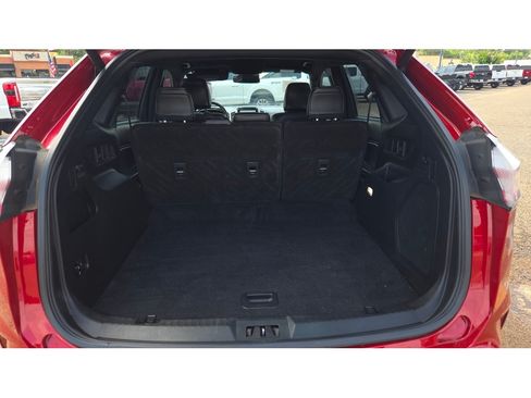 Used 2023 Ford Edge ST AWD/4WD image 13