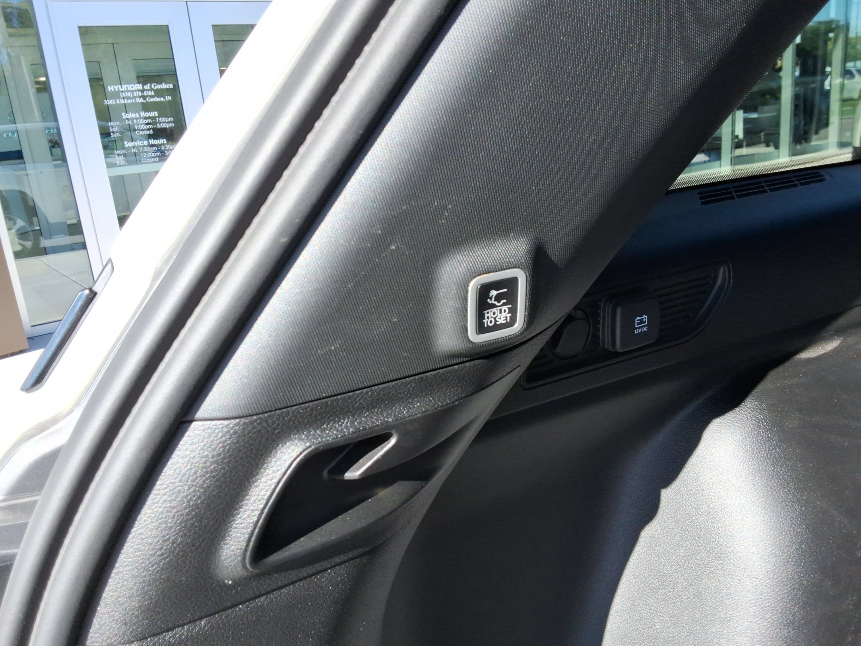 Used 2024 Jeep Grand Cherokee Limited AWD/4WD image 24