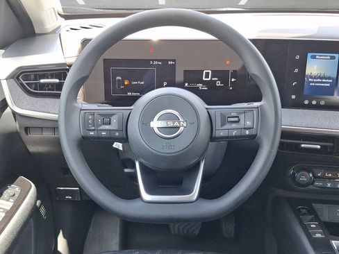 New 2026 Nissan Kicks SV w/ SV Premium Package FWD image 22