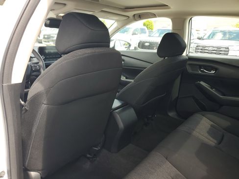 Used 2023 Honda Accord EX image 14