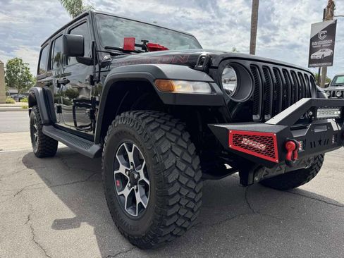 Used 2019 Jeep Wrangler Unlimited Rubicon image 10