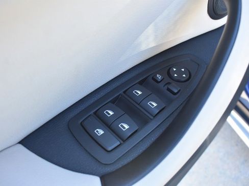 Used 2021 BMW X1 sDrive28i w/ Convenience Package image 13