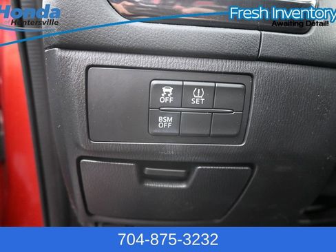 Used 2015 MAZDA MAZDA6 Touring w/ Touring Technology Package FWD image 15