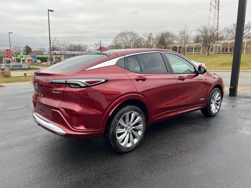 New 2024 Buick Envista Avenir FWD image 5