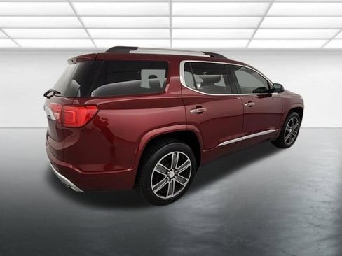 Used 2017 GMC Acadia Denali w/ Technology Package image 8